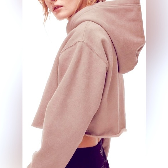 TNA Aritzia Raw hem cropped hoodie pullover sweatshirt peachy pink size large - Picture 1 of 8
